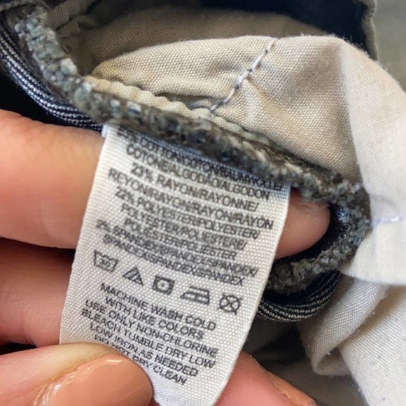 Free People Low Rise Rustic Skinny Ankle Jeans size 27 - Picture 10 of 10